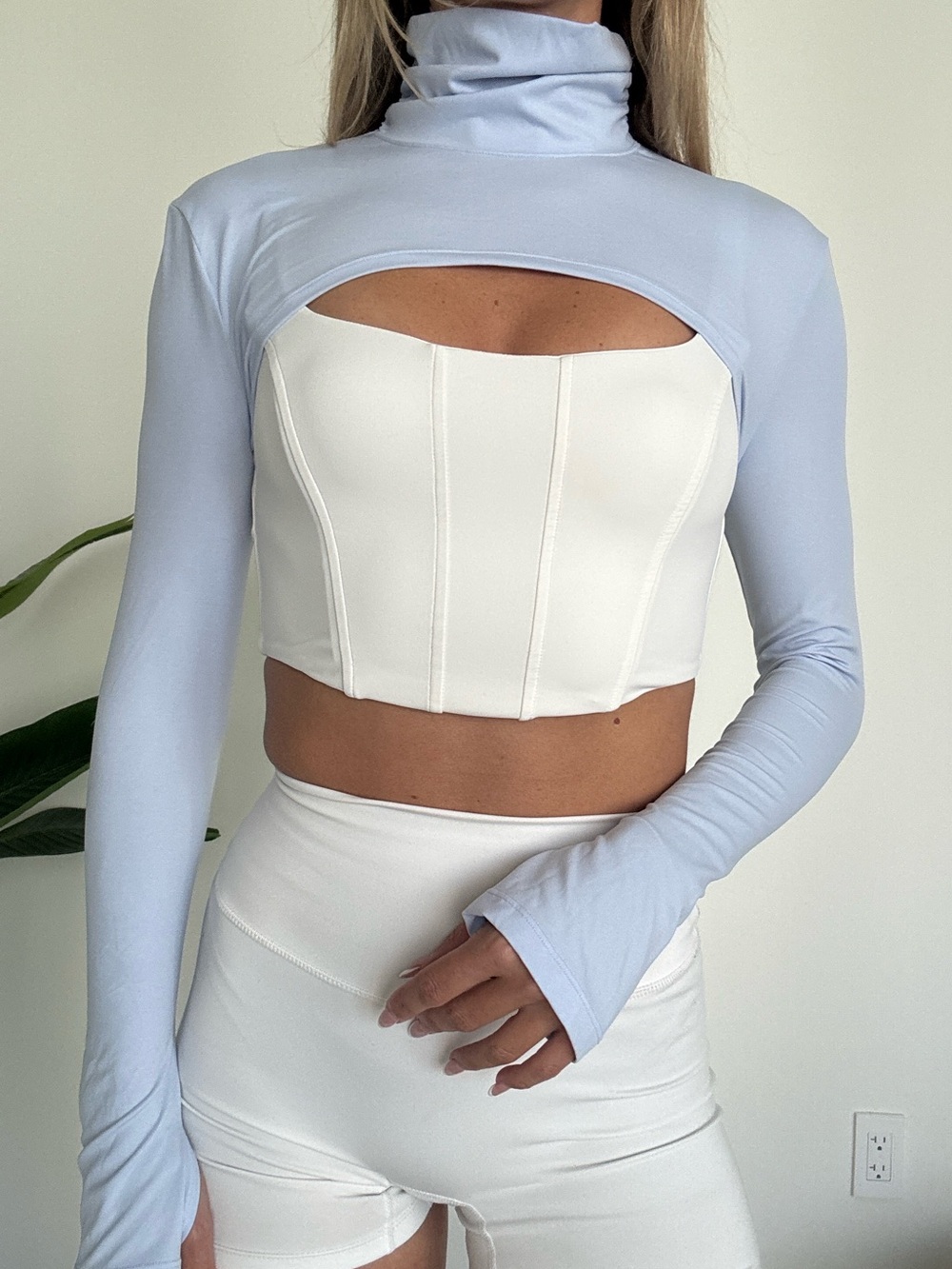 Wiskii Light Blue Turtleneck Bolero Top
